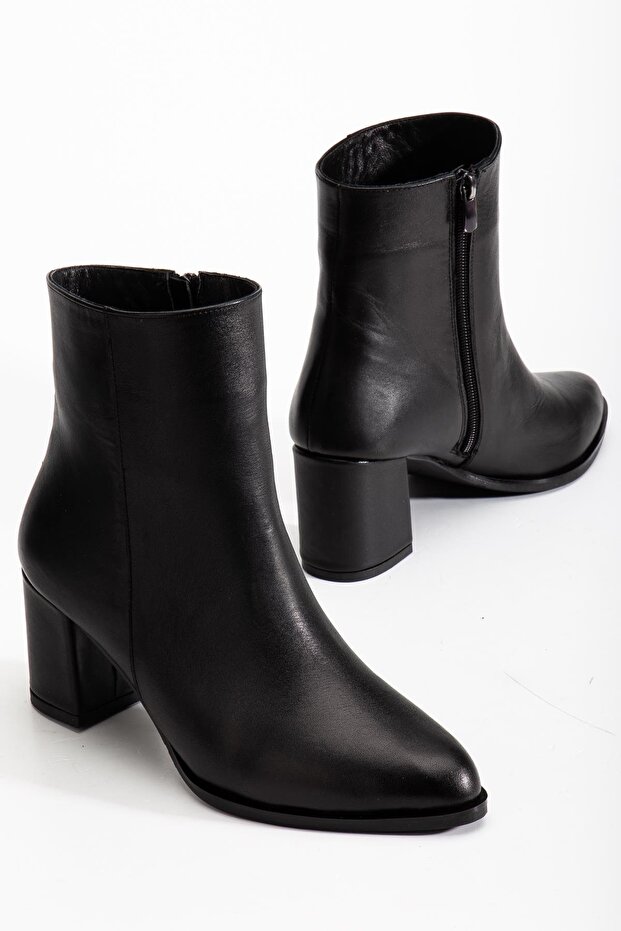 Black Genuine Zippered Pointed Toe Special Design Premium Women's Heeled Boots