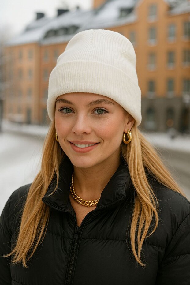 Beyaz Basic Unisex Bere - 1