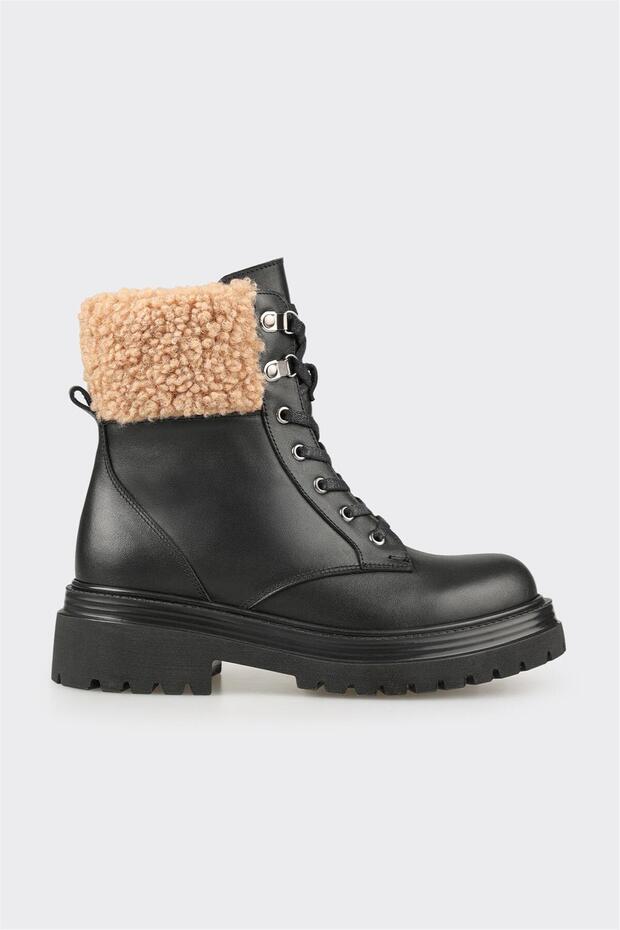 Siyah Kadın Günlük Bot - 1