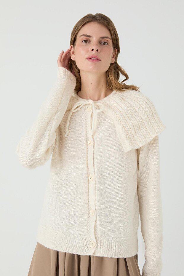 Kayin Cardigan with Lace-Up Collar Ecru