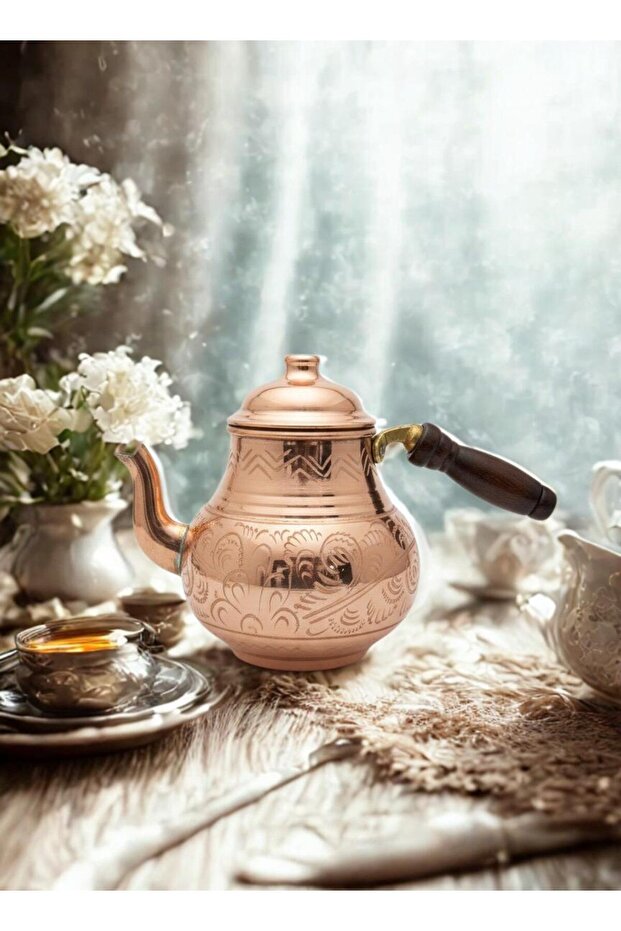 إبريق شاي نحاسي صغير أحمر اللون - 1