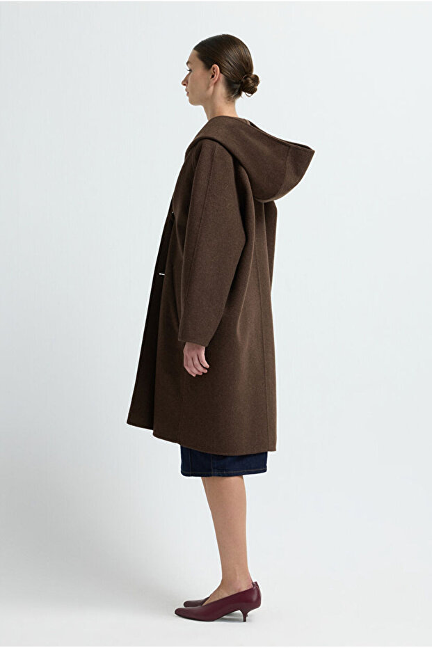 Kapüşonlu Kaban - 3