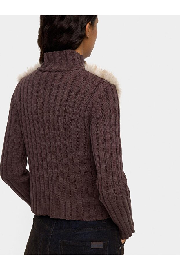 Kürk Efektli Örme Hırka - 4