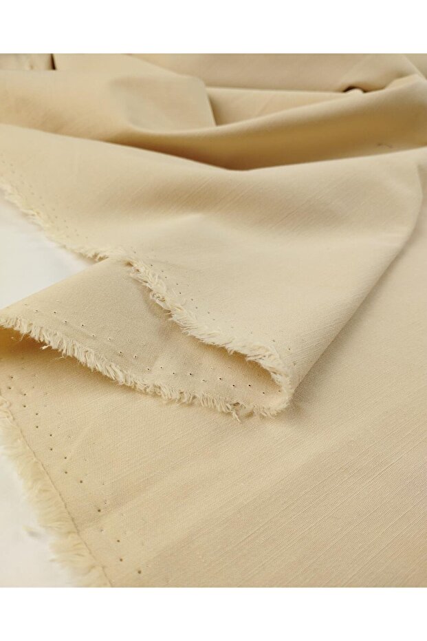 100% Cotton Woven in Cream Color (Width 150 cm X Length 360 cm)
