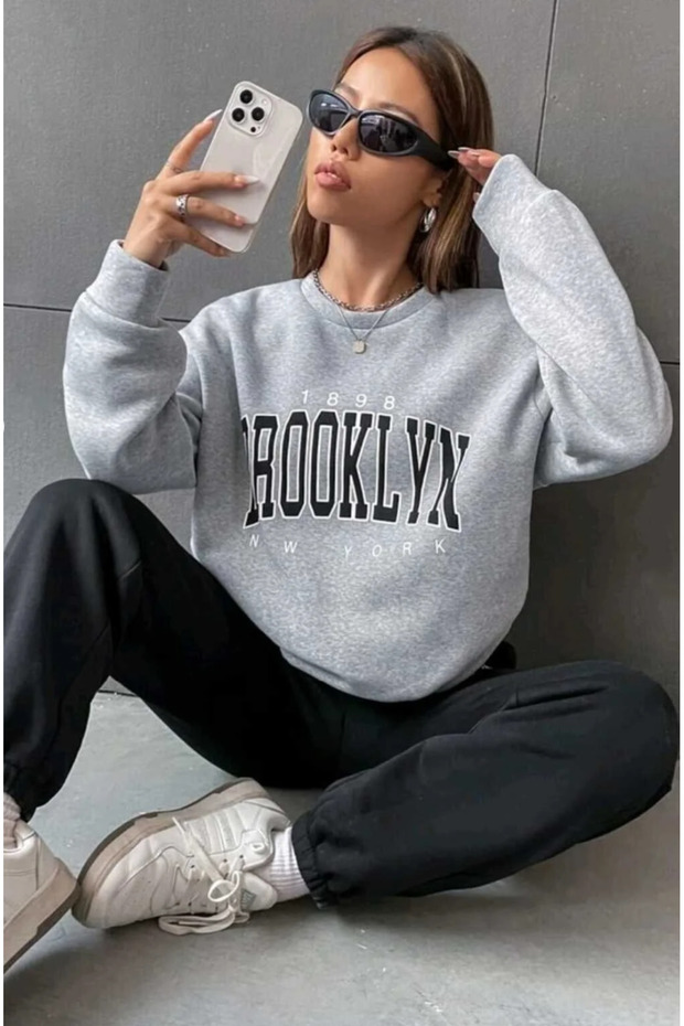 Brooklyn Printed Bottom Top Set Cotton Sports Crew Neck Sweatshirt And Elastic Sweatpants