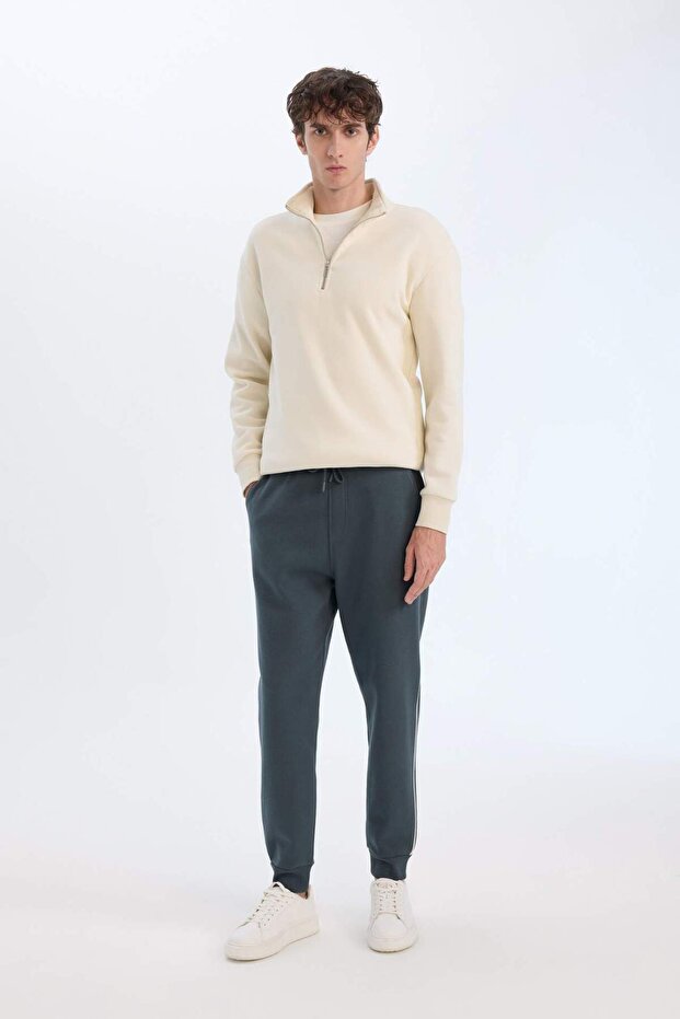 Regular Fit Beli Bağcıklı Lastikli Paça Cepli Basic Düz Kalın Jogger Eşofman Altı A6470AX24AU - 2