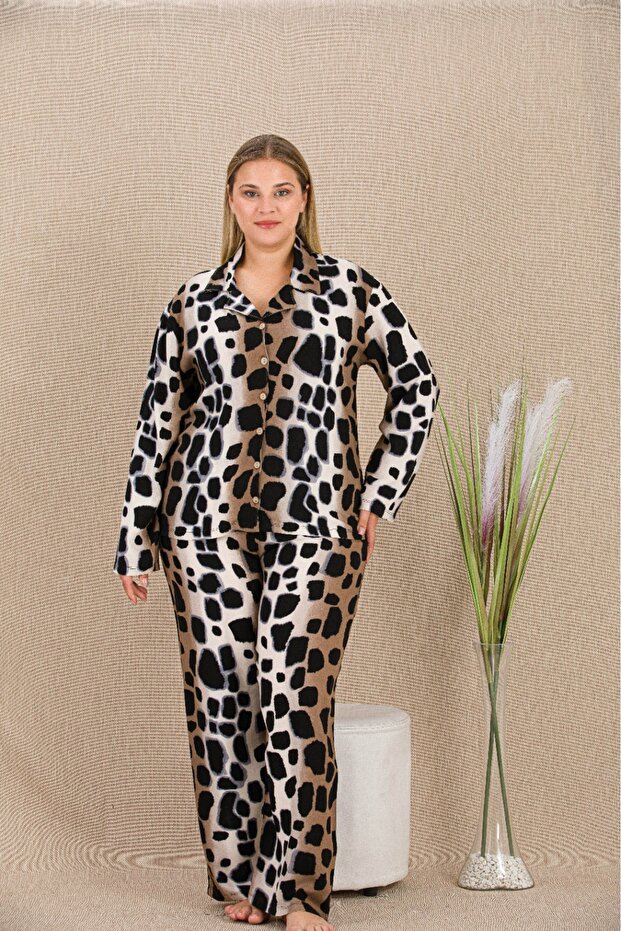 Long Sleeve, Shirt Collar, Patterned, Buttoned All Over, Oversized Women's Pajama Set