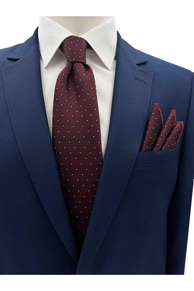 طقم ربطة عنق ومنديل منقوش باللون الأزرق الداكن مقاس 8 سم