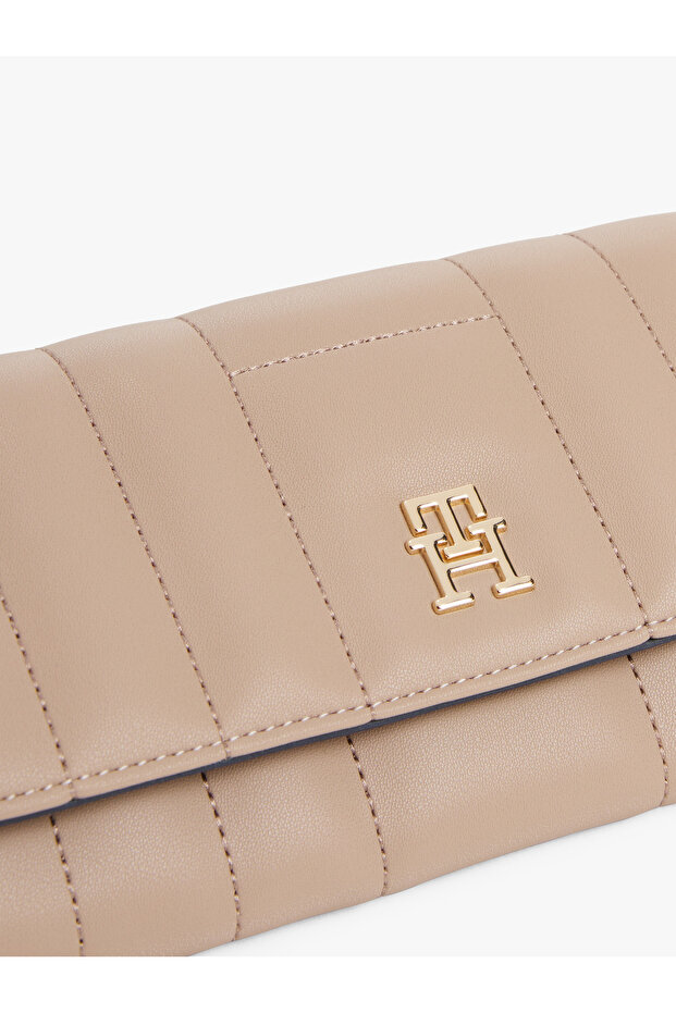 TH FEMININE LRG FLAP női bézs pénztárca - AW0AW17475 - 1