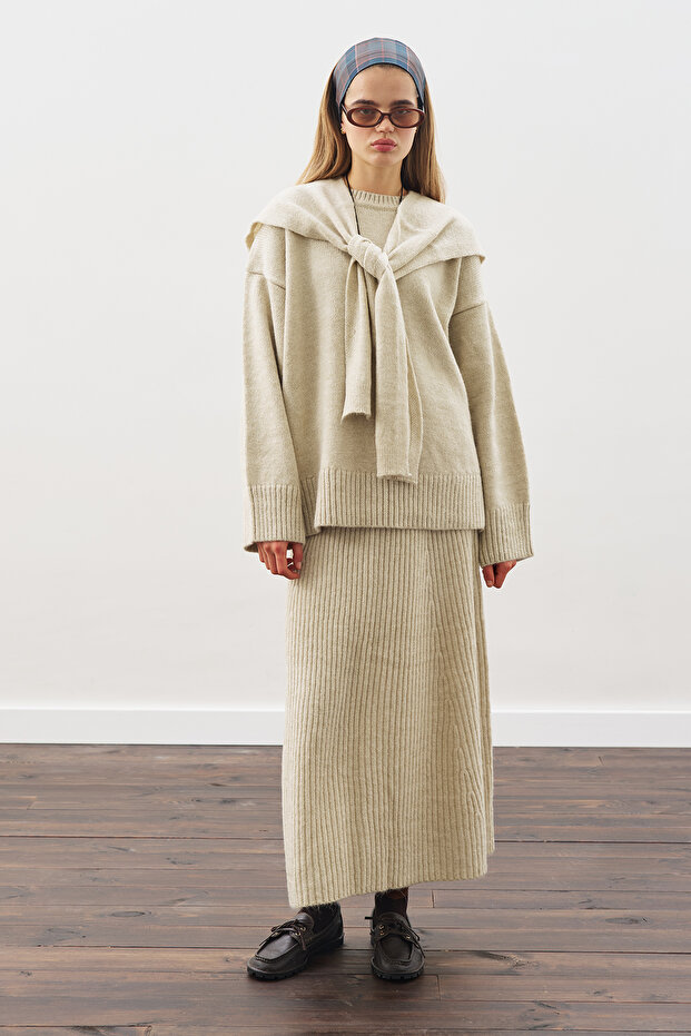 CHUNKY OVERSIZE KAZAK BEJ - 4