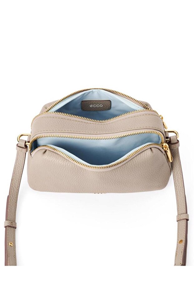 Camera Bag Curve - 4