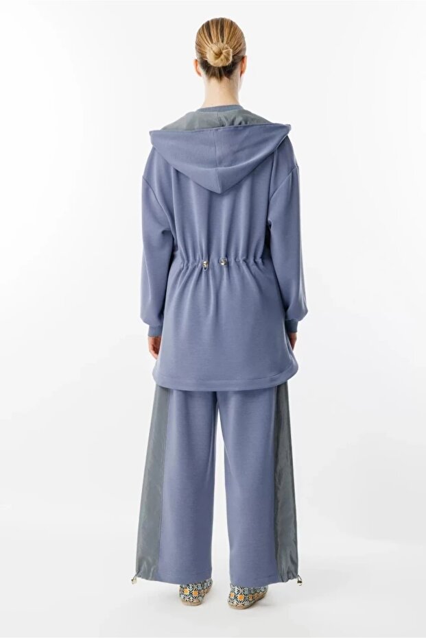 KAPÜŞONLU TAKIM - 4