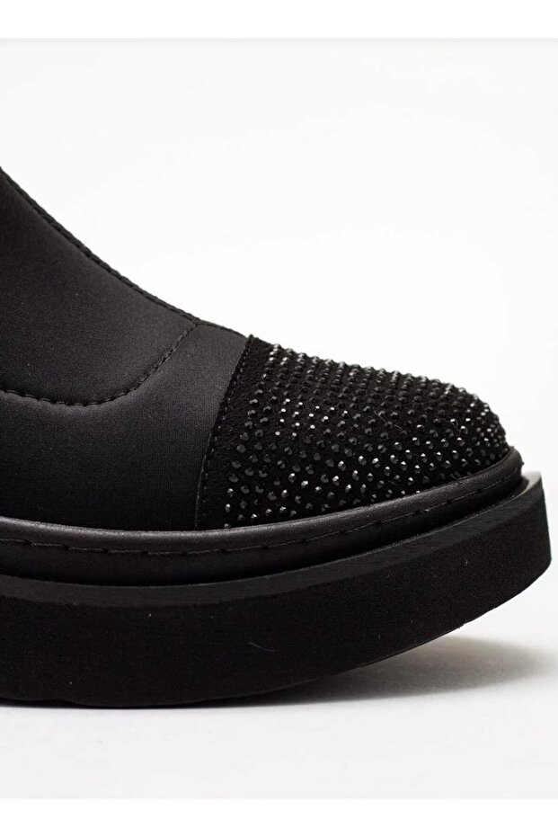 Siyah Taşlı Çorap Bot - 2