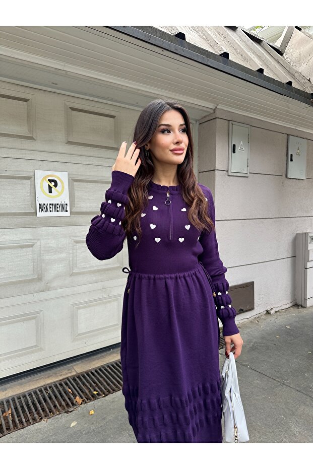 Kalp Nakışlı Şık Triko Elbise - 6