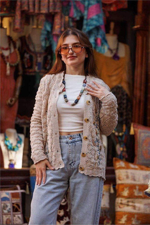 Cream Color Button Detailed Floral Embroidered Cardigan