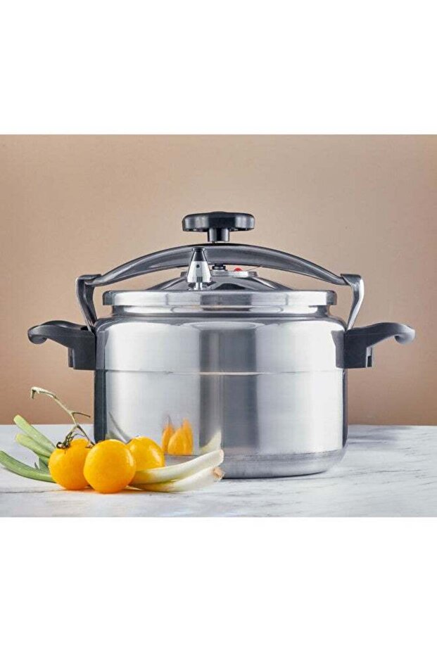 Aluminium Pressure Cooker Silver 7Liters