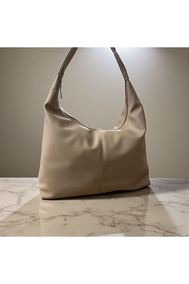 Hobo Women's Shoulder Bag