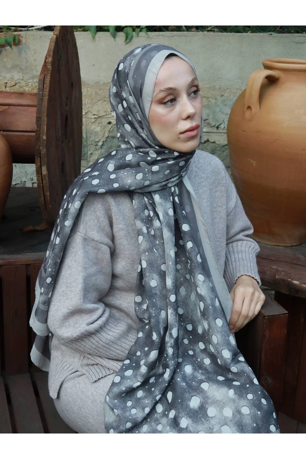 Deer Pattern Lina Shawl - 1