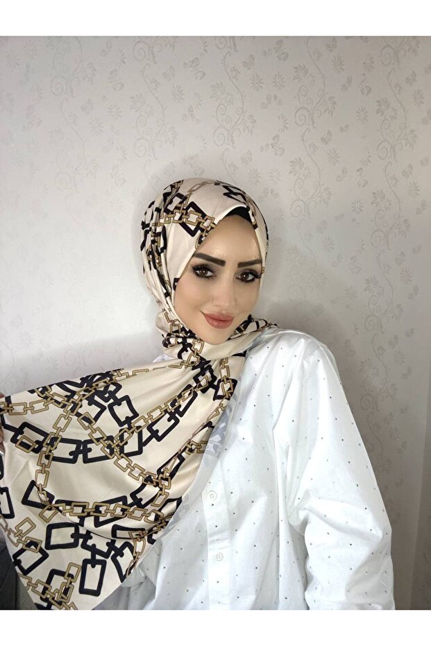 شال جاهز منقوش بنمط DP5 مع مشبك من الذهب