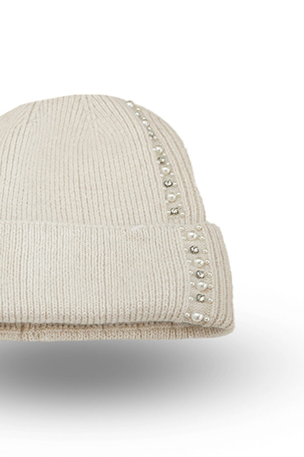 Caciula model pietre dama - 2