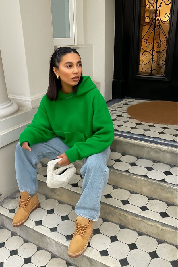 سترة رياضية بدون طباعة للجنسين مع غطاء للرأس - 1