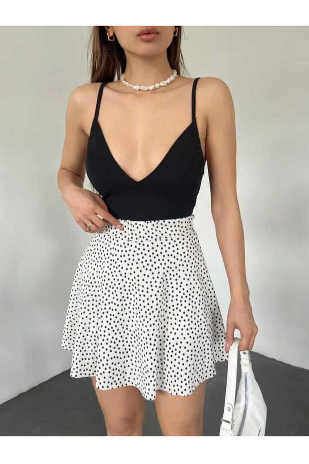 Şortlu puantiyeli mini etek - 1