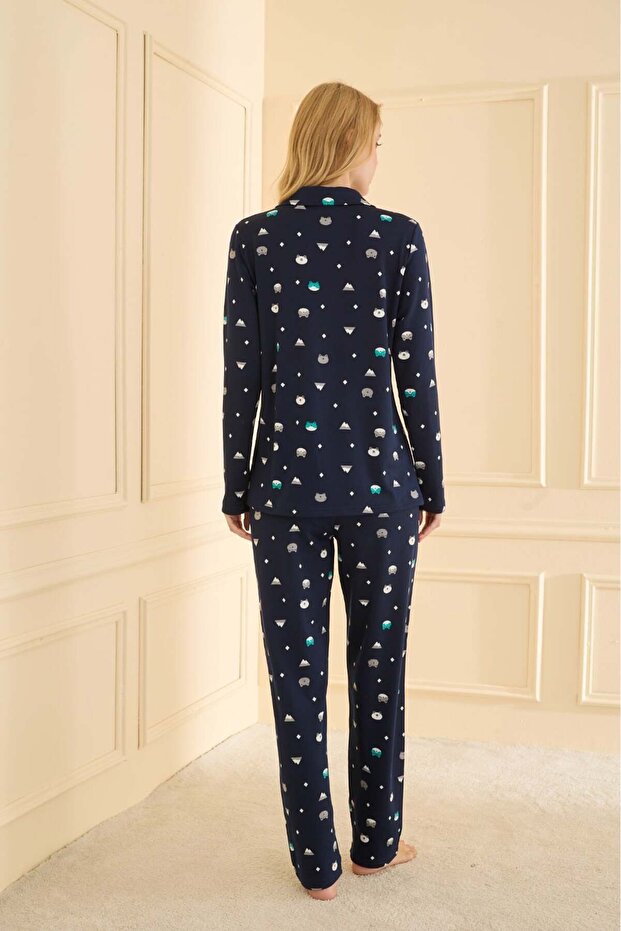 19103R556 طقم بيجامة بأزرار أمامية بنقشة القطط - 2