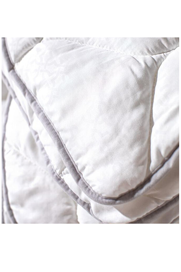 لحاف فاوست مزدوج - أبيض - 3