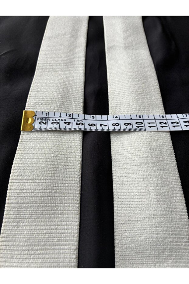 White Sequential Patterned Rubber Strip - 3