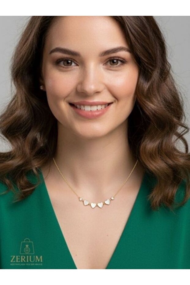 Gizli Kalplerin Sırrı – Mıknatıslı Açılır Çelik Yonca Kolye - 5