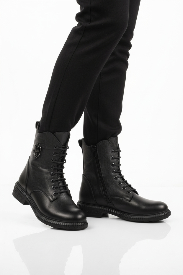 Black Genuine Leather Lace-Up Non-Slip Fleece-Lined Women's Boots 20912-1 Z