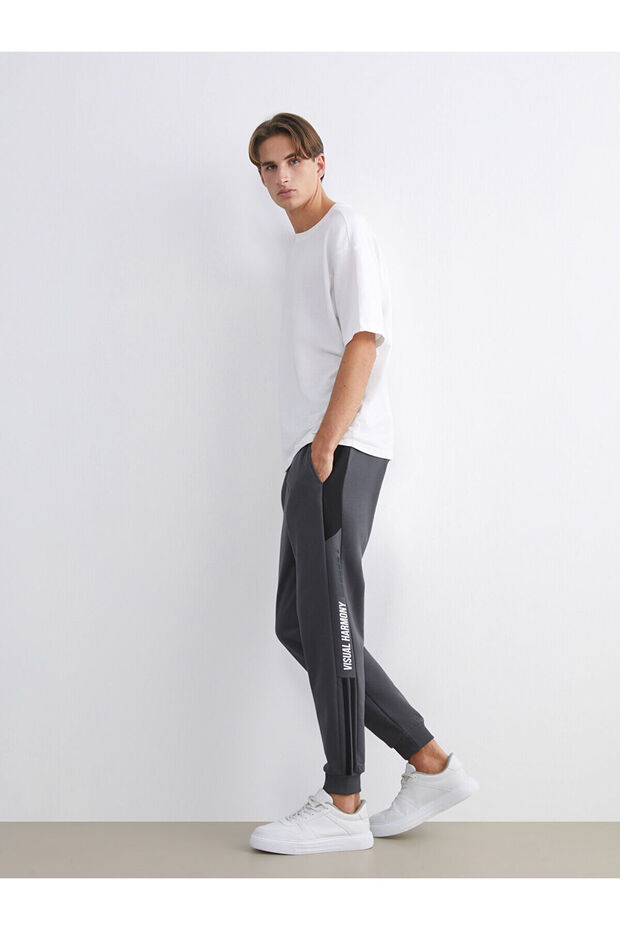 Ozmarka New Season Standard Fit Men's Jogger Sweatpants