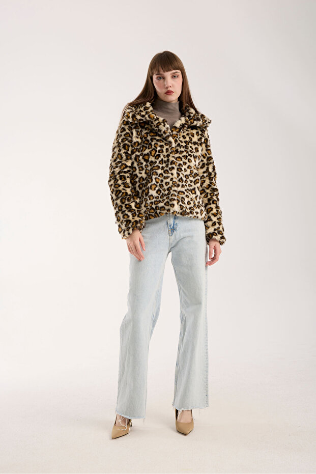 Leopard Patterned Fur Coat - 3