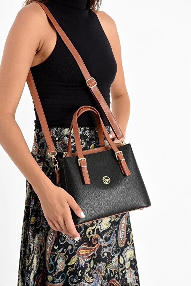 Very Stylish Shoulder and Crossbody Bag, Size 19X24