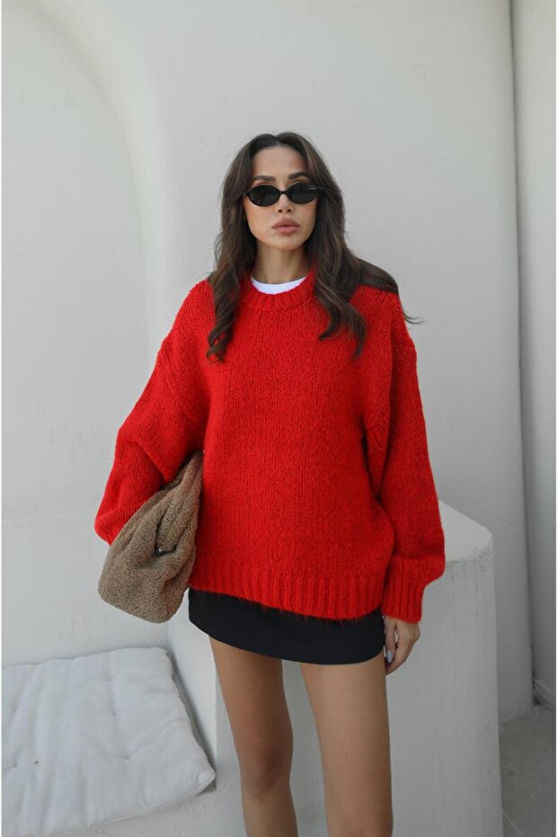 Red Thick Knitted Crew Neck Sweater