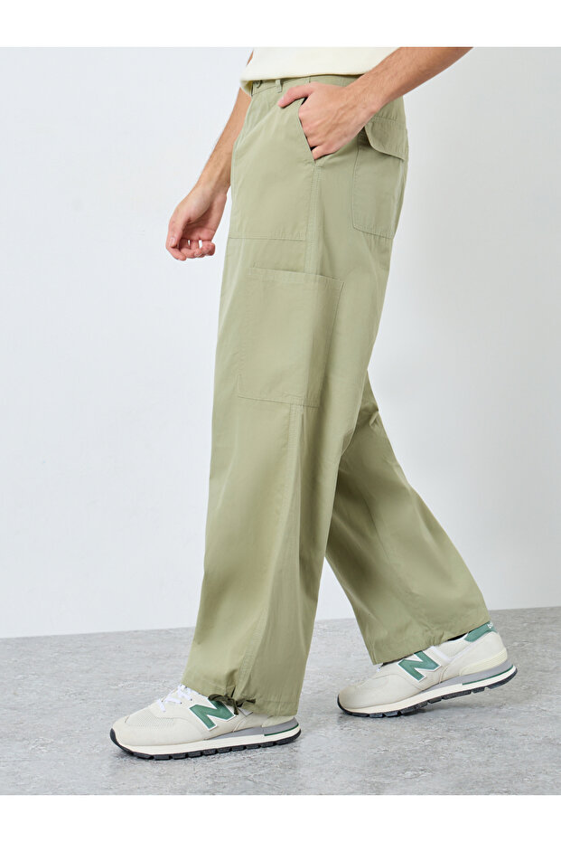 Olive Green Relaxed Fit Cargo Pants