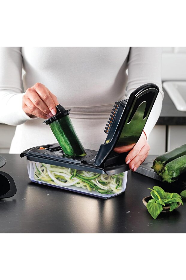 Essentials 4-in-1 Vegetable Chopper - 2