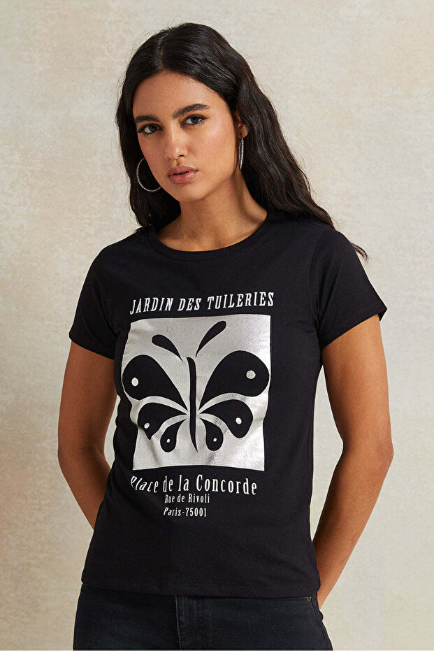 Women Black Printed T-shirt