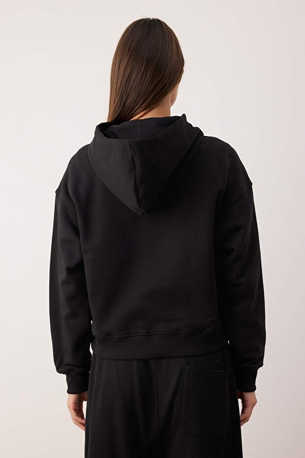 Siyah Oversize/Geniş Kalıp Kalın İçi Polarlı Örme Sweatshirt TWOAW26SW00209 - 4