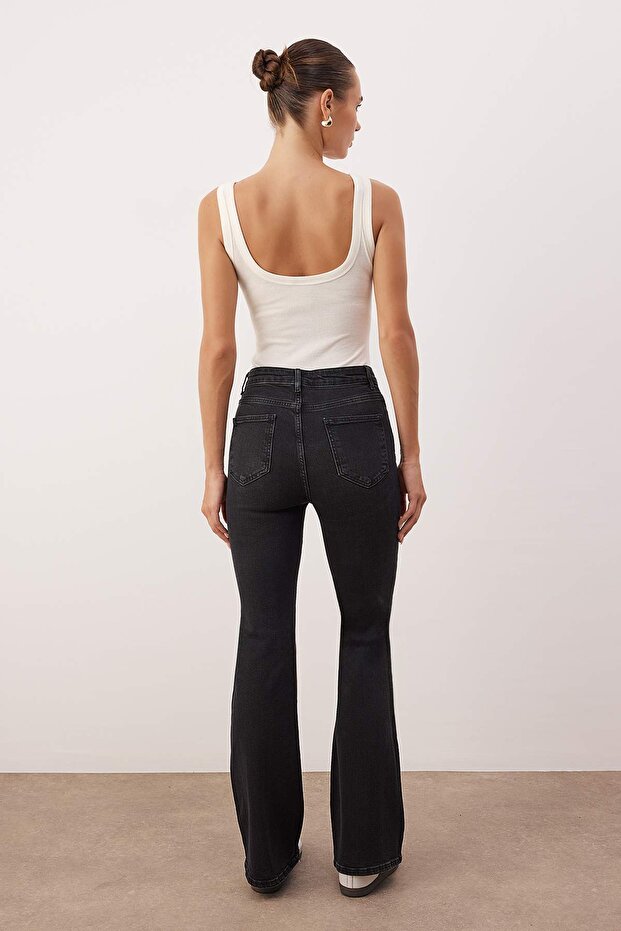 Antrasit Yüksek Bel Comfort/Esnek İspanyol Paça Flare Jeans TWOAW26JE00095 - 4