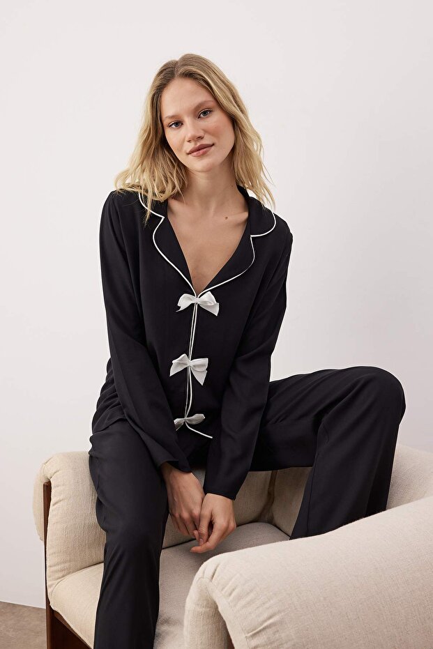 Siyah Kurdele/Fiyonk ve Biye Detaylı Viskon Dokuma Pijama Takımı THMAW25PT00032 - 3