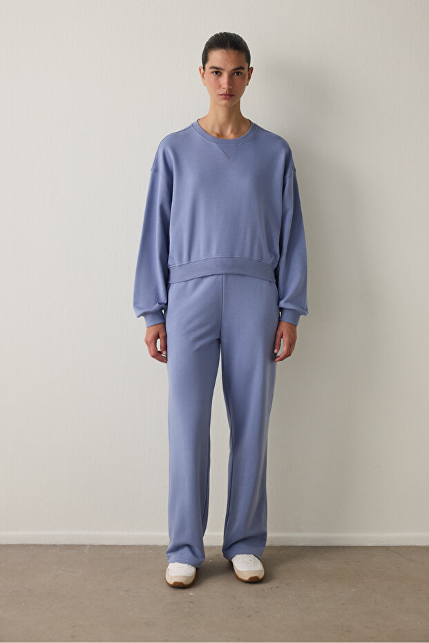 İndigo Curvy Edge Bisiklet Yaka Oversize Crop Sweatshirt - 4