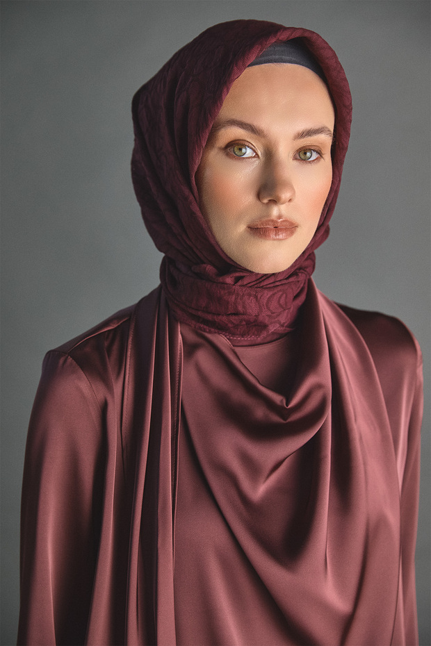 Fularlı Saten Bluz - 8