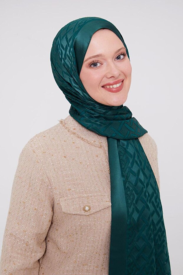 شال ديفور فاخر بنمط هندسي زمردي - 4