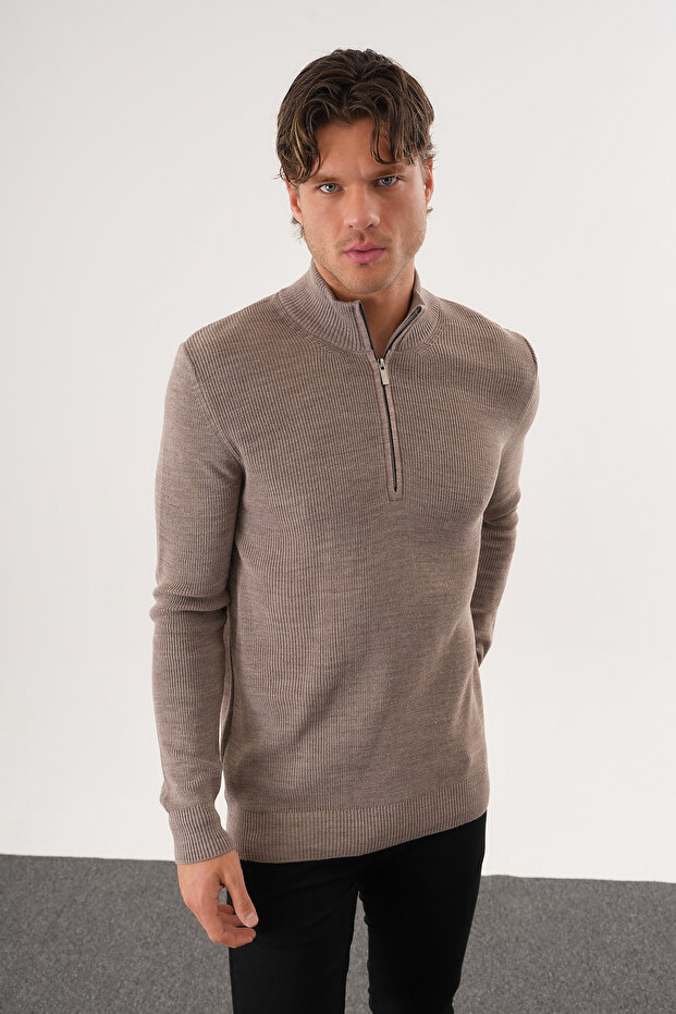 سترة تريكو أساسية للرجال بقصة عادية ونصف سحاب - 6