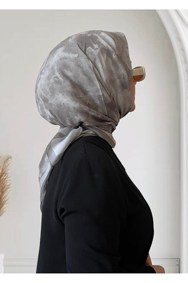 وشاح ناعم من فرو المنك بنمط السحابة - 4