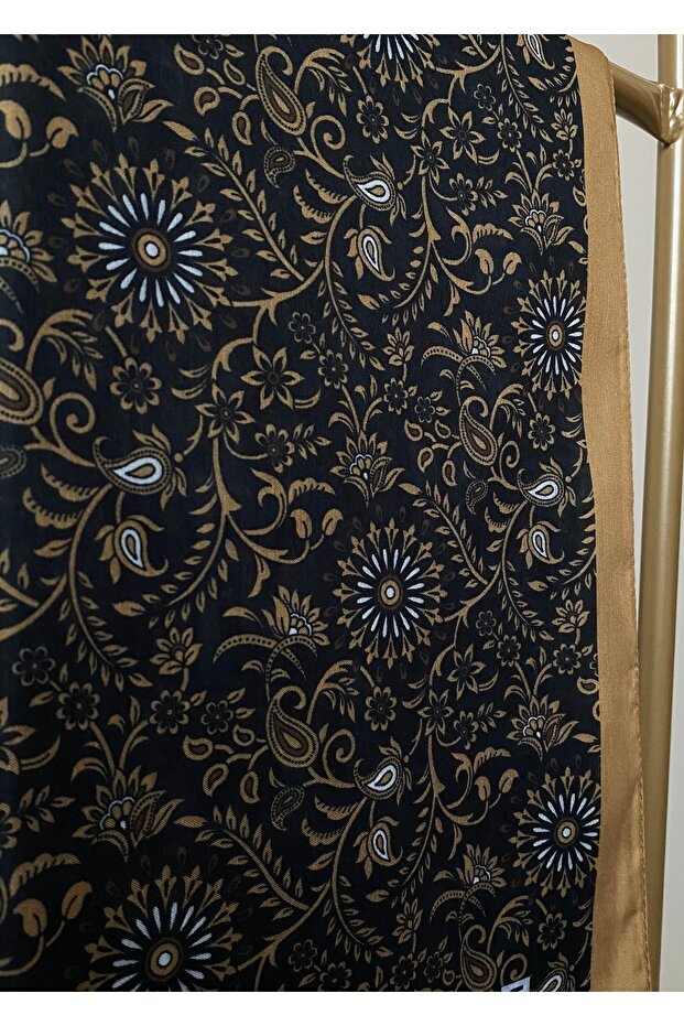 وشاح ناعم بنمط قصر بني - 4