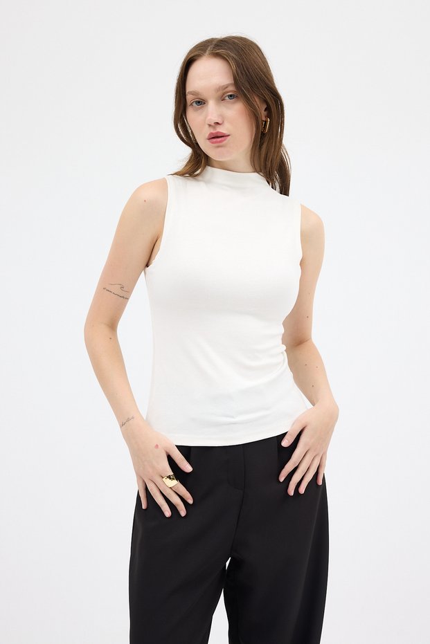 8155A Zero Sleeve Half Throat Badi Ecru