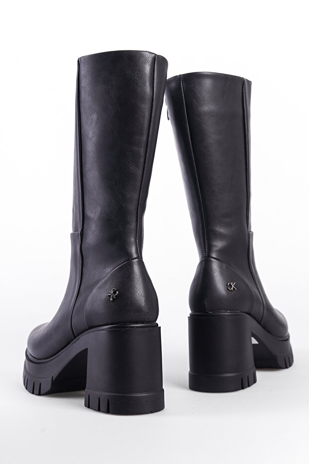 Cipzáras Trak Sole sarkú női csizma - 6