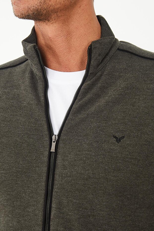 Erkek PeakLayer Fermuarlı Cepli Basic Kışlık Haki Sweatshirt - 4